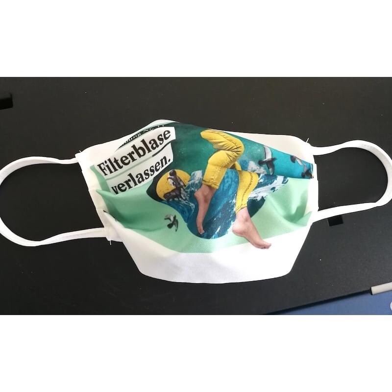 _DamPa's tweet photo. Masques de protection lavable impression quadri ou neutres - madeinEurope.A partir de 50 pièces -Fibre polyester imperméable 155 gr. Lavable et stérilisable en machine à 60° Commande contact@ocp-com.fr - Paiement CB- délai 2 sem. avec marquage J+5 sinon #masqueprotection https://t.co/MHZ4sa7tCH