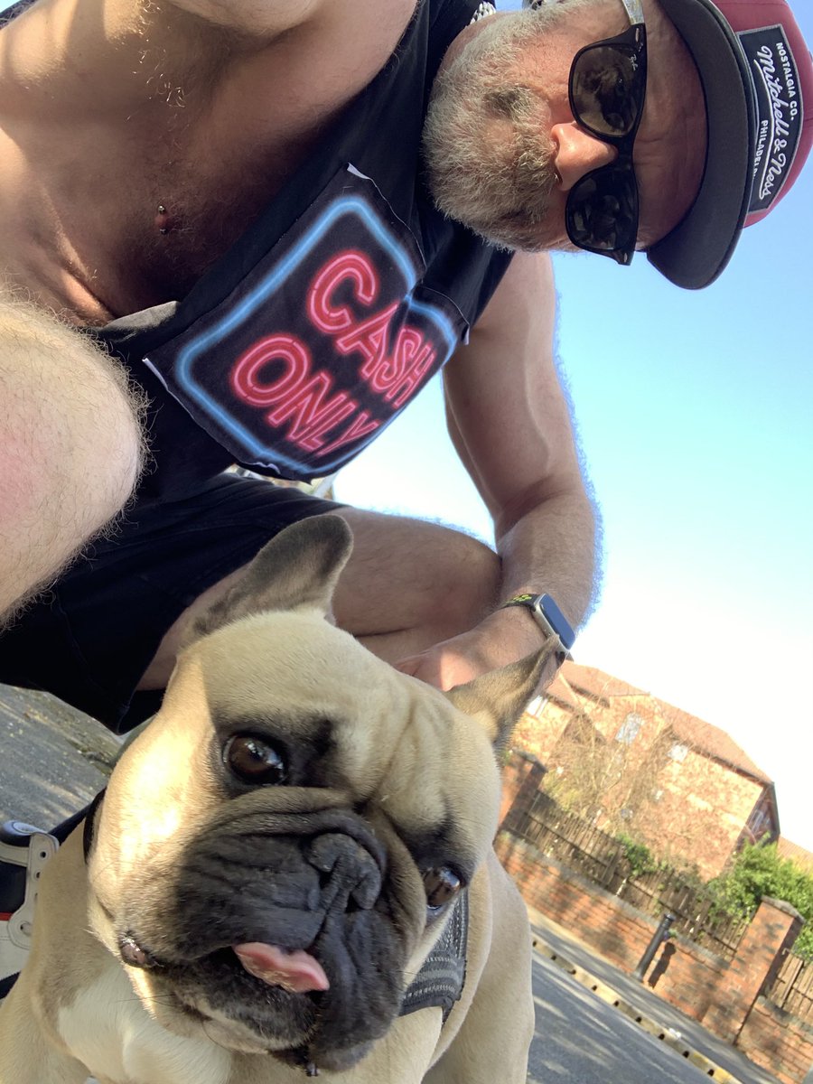 freddymillerxxx's tweet photo. Out fetching milk with pup πΆ #guyswithdogs #gaydog https://t.co/CtKfVHc1kM
