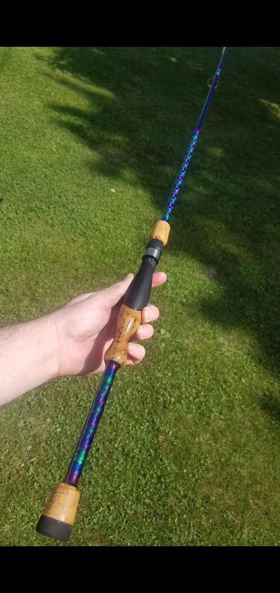 Sergeant_Stocks's tweet photo. Time to start new old project; custom wrapping fishing rods. #Fishing #LipRipper #SocialDistanacing https://t.co/oGy3fAqZ2t