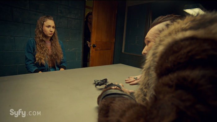 Handcuff one of you to a table #WynonnaEarp