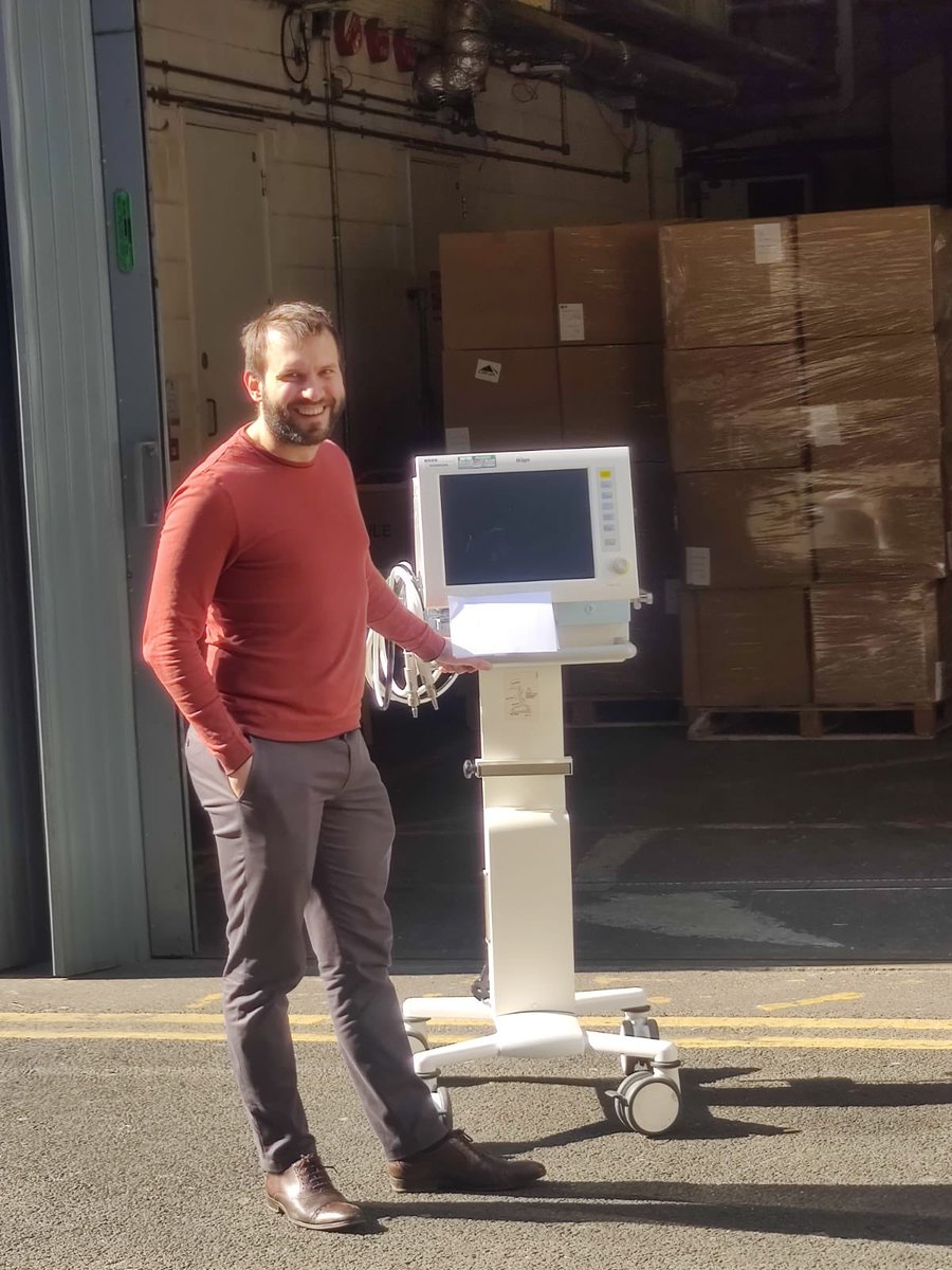 piajlarsen's tweet photo. This is Tom. Tom works in my team. Tom is procuring ventilators, CPAP &amp; Oxygen consumables for @uclh. He takes deliveries of ventilators at any time of the day or night &amp; can strike a pose whilst doing it. Tom is Awesome @HCSAprocurement Tom is saving lives. #NHSheroes 💙🙌 https://t.co/8Ihmku9ibX