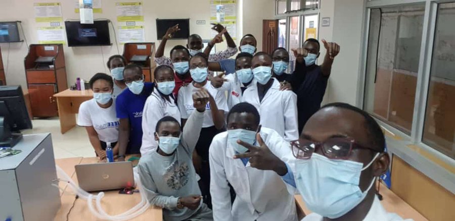 3Neelkenya's tweet photo. Kenyatta University develops ventilators in fight against COVID-19. The group of 16 students from different faculties said they could manufacture 50 ventilators in a week 
#COVID19KE https://t.co/B5y3GDNB2B