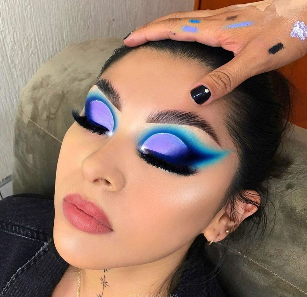 makeuphile's tweet photo. Cut to perfectionπ₯ @leoovalera What do you think?π Comment below ππ Tag your BFF who loves it
β β β β β β β β β β β β β β β β β β β β β β β
---------------------------------------------
#makeuphile #kyliejenner #cream #photographer #products #oil #selfie #botanicals https://t.co/s6UJ5s5s08