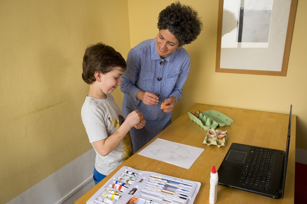 Gaudi Legends &amp; fun craft barcelonatoursphotography.com/gaudi-legends-…