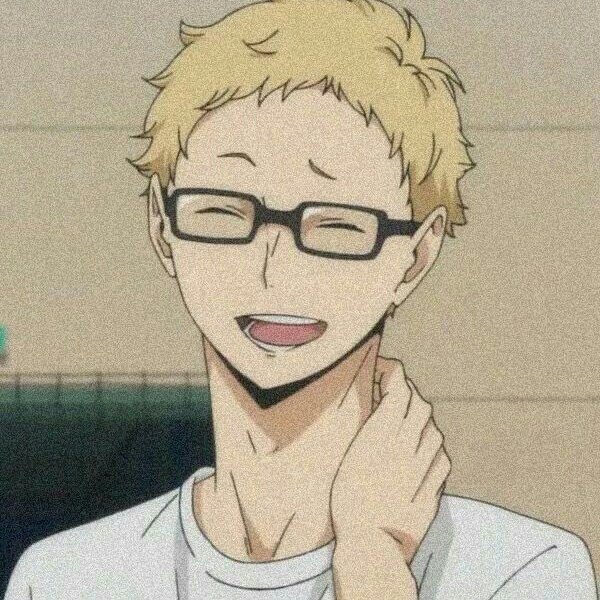 < tsukishima kei >- study dates wit him are the best- helps u wit his acads- knows how to manage his time- very kinky at times- his hugs are stress relievers