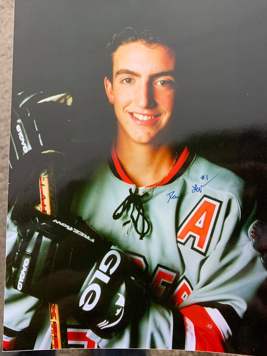 ClippersHockey's tweet photo. Going back to the year 2000 for our Special Moment Saturday when the Clipper goaltender was  David LeNeveu. 

LeNeveu had an incredible career with the Clippers posting five shutouts which was the Clippers record until this year when Jordan Naylor beat it. https://t.co/N7iCU9oFGA