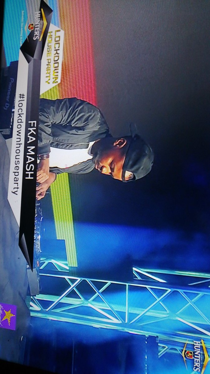 qolani_matsane's tweet photo. #TEAMQ...
#LockdownHouseParty
@RealFkaMash
#Channel_O @Shimza01
FAK Mash ๐ฅ๐ฅ๐ถ๐ก Bushbuckridge approved https://t.co/IAB5hH4V4z