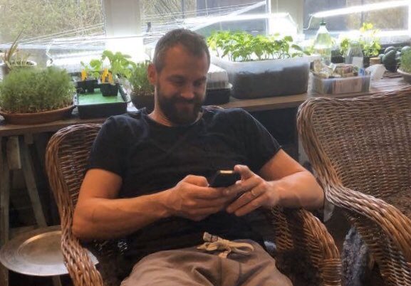 MainHomeAB's tweet image. Många på #FinTwitt som är ledsna över att de förlorat på aktier, för de glömt diversifiera..
Så de passar på att rasa lite mot #betterglobe
Det brukar dra trafik!! 😂

Skickar lite kärlek 💚 från en som är ekonomiskt fri &amp;amp; slipper vara arg &amp;amp; ledsen. Då jag bl.a lagt lite i 🌳👌🏼🐣