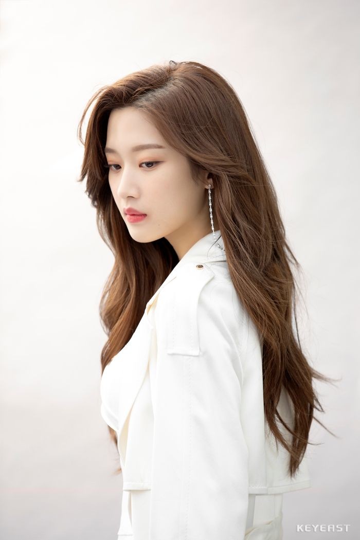 Moon Ga Young OR Gong Hyo Jin
