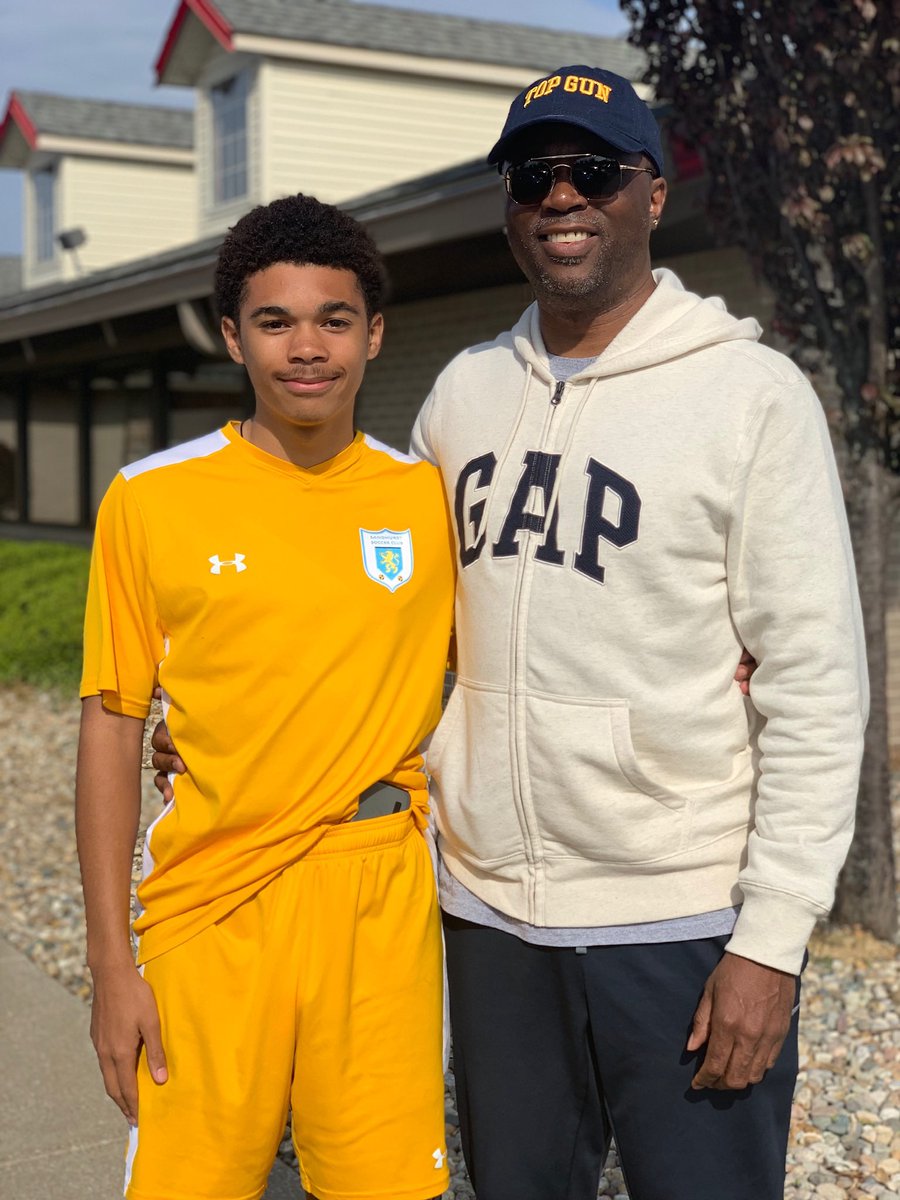 My son Courtland Ryan Conley is a senior this year.He won’t have the traditional graduation like his brother and sisters before him. Sharing my senior class picture in support of the Senior Class of 2020.  Keep ya head up❤️💯💪🏿