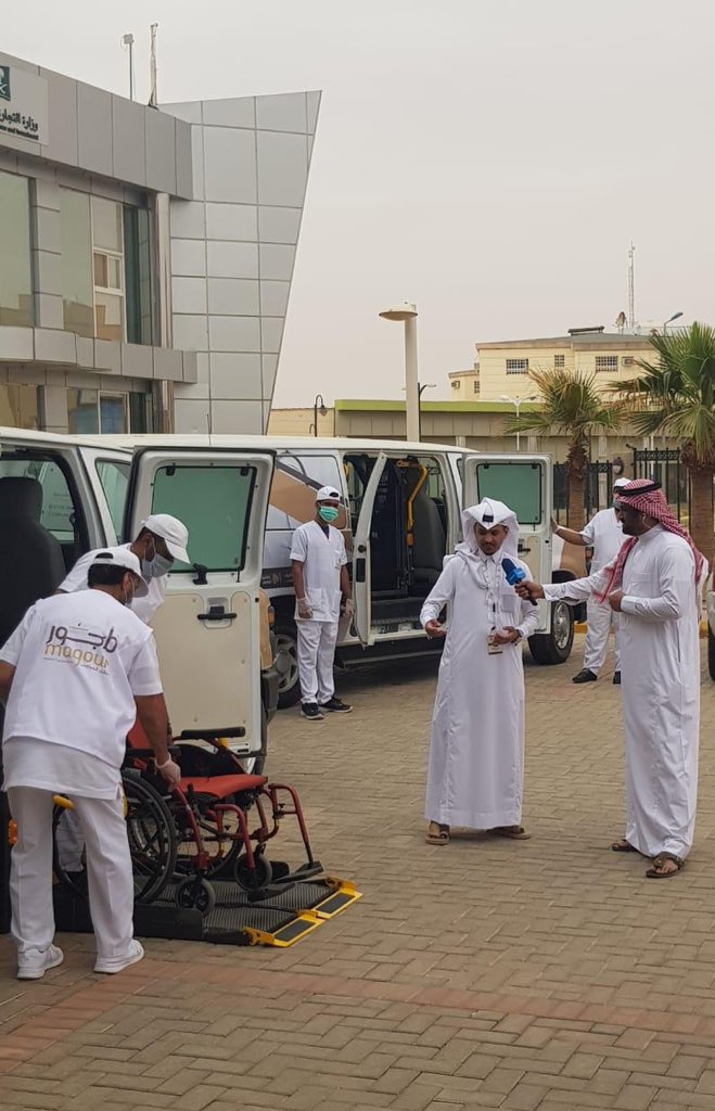 pfa_unaizah's tweet photo. مشروع مأجور لنقل المرضى 🚑

https://t.co/gKDyGWSc6C

مباشرة عبر @alekhbariyatv
وشرح عن أول مشروع نوعي بالمنطقة
من المتحدث الرسمي للجنة أ: @k_alrogi https://t.co/4RFHHEEQv4