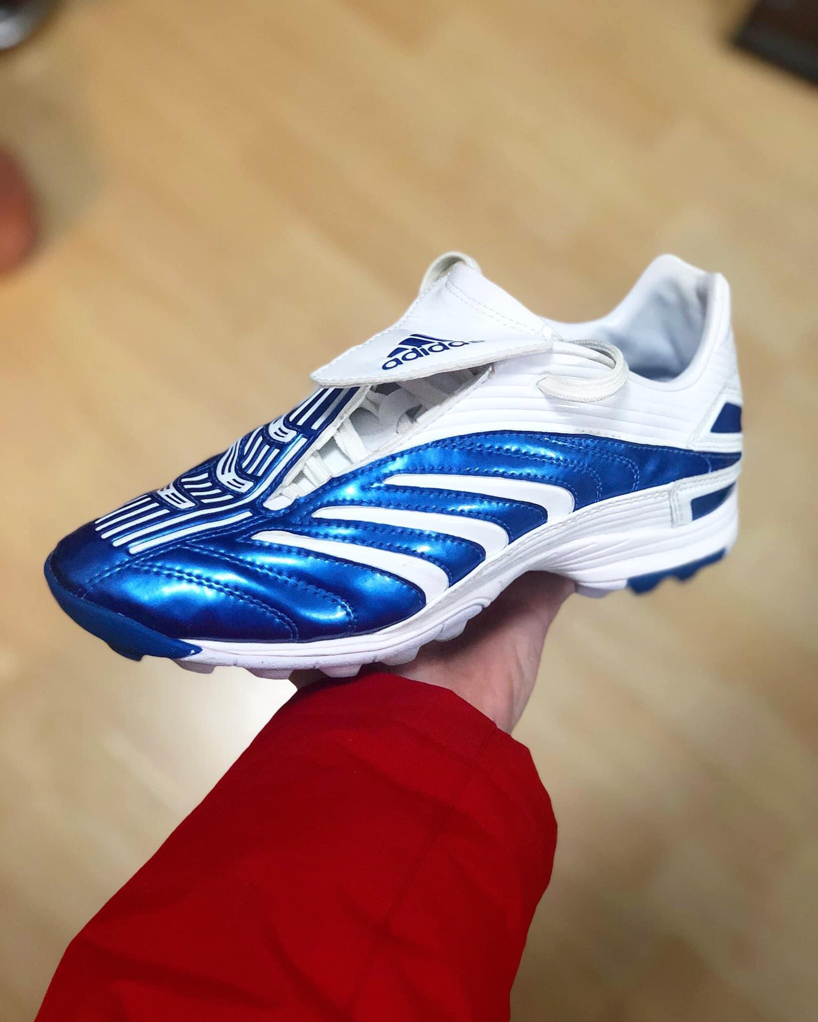 X 上的 Kirsty O'Donnell：「Adidas Predator Absolute TRX TF - Blue/White 🔵⚪️ #sbspotlight #pdsbootroom #bootspotting #adidas #adidaspredator #classicboots #adidasfootball #footballshoes / X