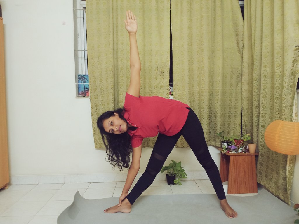 pallavipriya_'s tweet photo. Day18/21 #makechain
#21positivedays Beat frustration and Boost patience with this balancing #yoga sequence
@savitha_rao @wetwokrishna @KavyaMayor @iSinghApurva @JaiBharathi @CharuPragya @MMerkap @I_M_Shreya @MahimaShastri @MalvikaIyer @REBELKAUR @narendramodi #YogaWithModi https://t.co/AcauYQLRYt