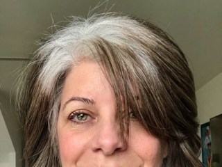 ethosines's tweet photo. #COVIDー19 is so nerve wracking its making a lot of the women i know go grey

#QuarantineLife https://t.co/rDtqFCAHWz