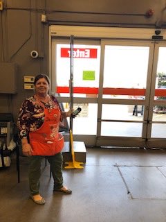 lynnhokeicloud1's tweet photo. #EveryStoreEveryDay HSPS Sherryl Door Greeter/counter @ RayRd Home Depot https://t.co/zzzLd2y6Kk