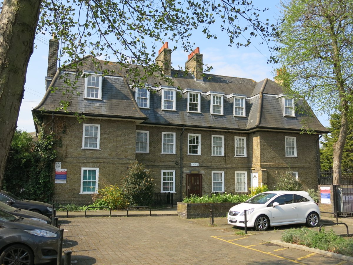 7/ The Chapel House Estate also included these blocks of flats on Thermopylae Gate; unusually each had its own back garden.