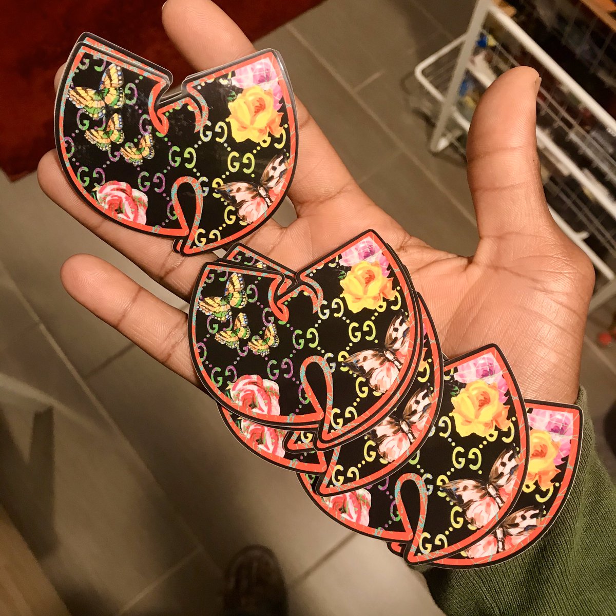 kiPOD_SCUFFLE's tweet image. 👐🏾👐🏾👐🏾👐🏾 Dm me for purchase. #wu #stickerWARS