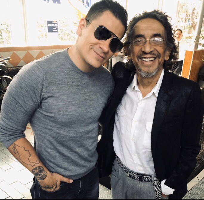 Paco Chintro (@chintrop) on Twitter photo Tengo un hoyo en el corazòn, acaba de fallecer una de las personas que más he querido, admirado y respetado en toda mi vida, la herencia más linda que me dejò mi Papá, descansa en Paz mi Querido
Tío <a href="/Elgusrodriguez/">Gus Яodríguez</a>
Cuando sea grande quiero ser como tú. Pasaste de nivel🧝♀️🕹 Tengo un hoyo en el corazòn, acaba de fallecer una de las personas que más he querido, admirado y respetado en toda mi vida, la herencia más linda que me dejò mi Papá, descansa en Paz mi Querido
Tío <a href="/Elgusrodriguez/">Gus Яodríguez</a>
Cuando sea grande quiero ser como tú. Pasaste de nivel🧝♀️🕹