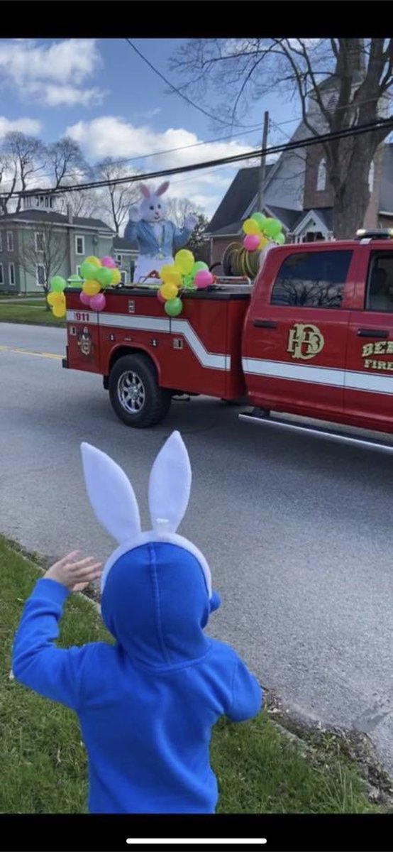 BergenFireDept's tweet photo. Kids: Thank you so much for your help. We placed some 🥕 in the firehall and the 🐰 returned our  🚒   

Everyone at your Bergen Fire Department wishes you and your family an awesome Easter Sunday. https://t.co/LCuVmVaUo5