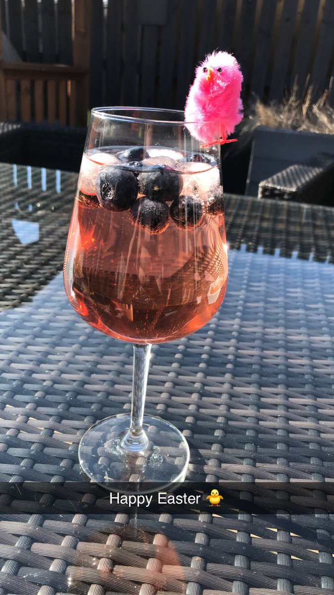 KatysummersOT's tweet image. Happy Easter weekend at home #StayHome #StayHomeSaveLifes #pinkchick #relaxandrefresh