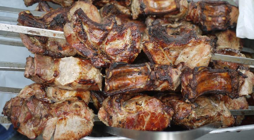 шашлык ассорти. шашлык на заказ с доставкой ростов. лебердон ростов-на-дону шашлык. сушеный шашлык. заказать шашлык с доставкой саратов.