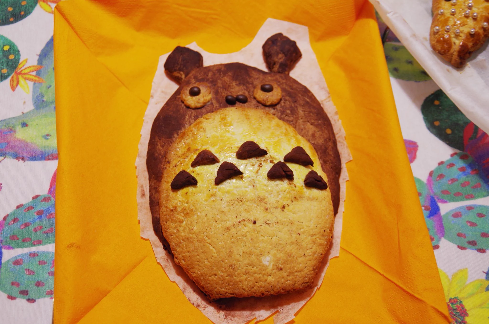 友人が、復活祭のためトトロを焼く⇒お手並み拝見⇒…私のトトロよ、さようならｗｗ