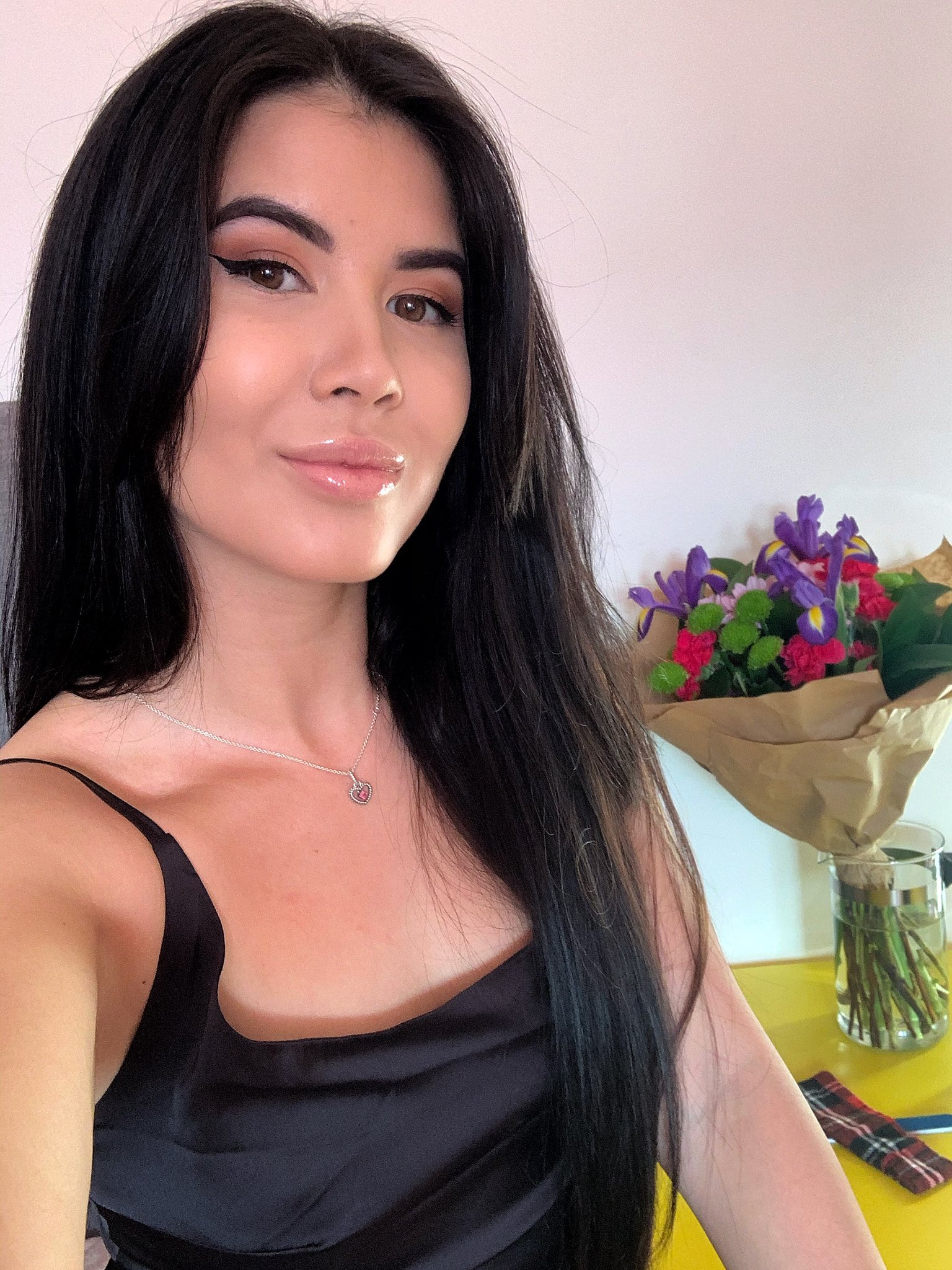 TW Pornstars - Lady Dee Official. Twitter. 5:33 PM - 11 Apr 2020