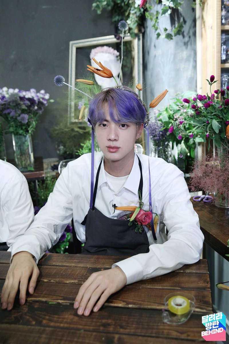[INFO] Flower Boy Isaac mentioned  #JIN in his interview whit Teen Vogue."When the shoot was over, Jin approached him to explain that “because a lot of the members are a bit shy, he tried to brighten up the atmosphere and make it funny with certain words or actions +