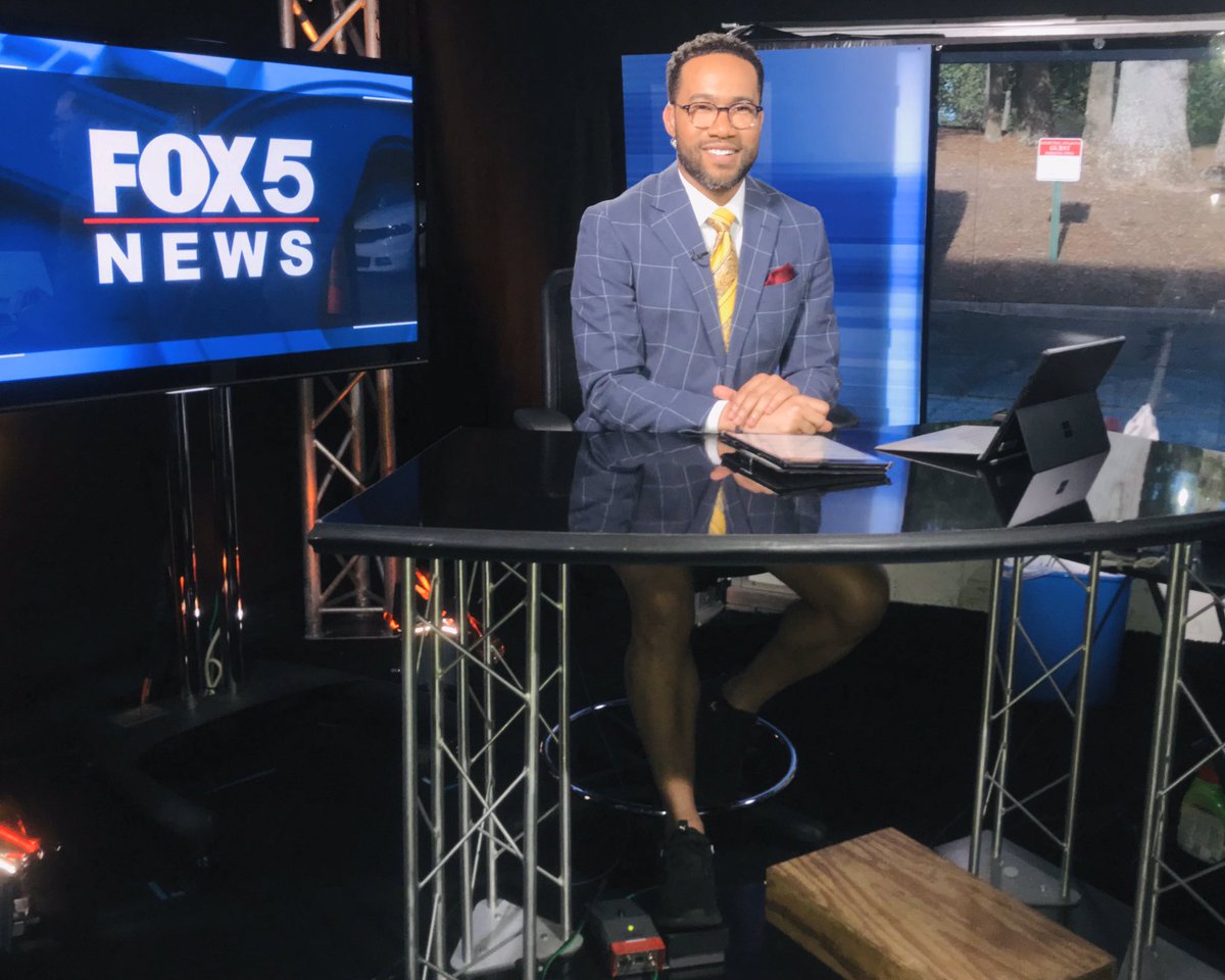 KerryNBC4's tweet photo. Business on top. I promise Iโm wearing shorts. #temporarystudio #slacksonstandby #socialdistancing #fox5atl https://t.co/s0o0jSeKxb