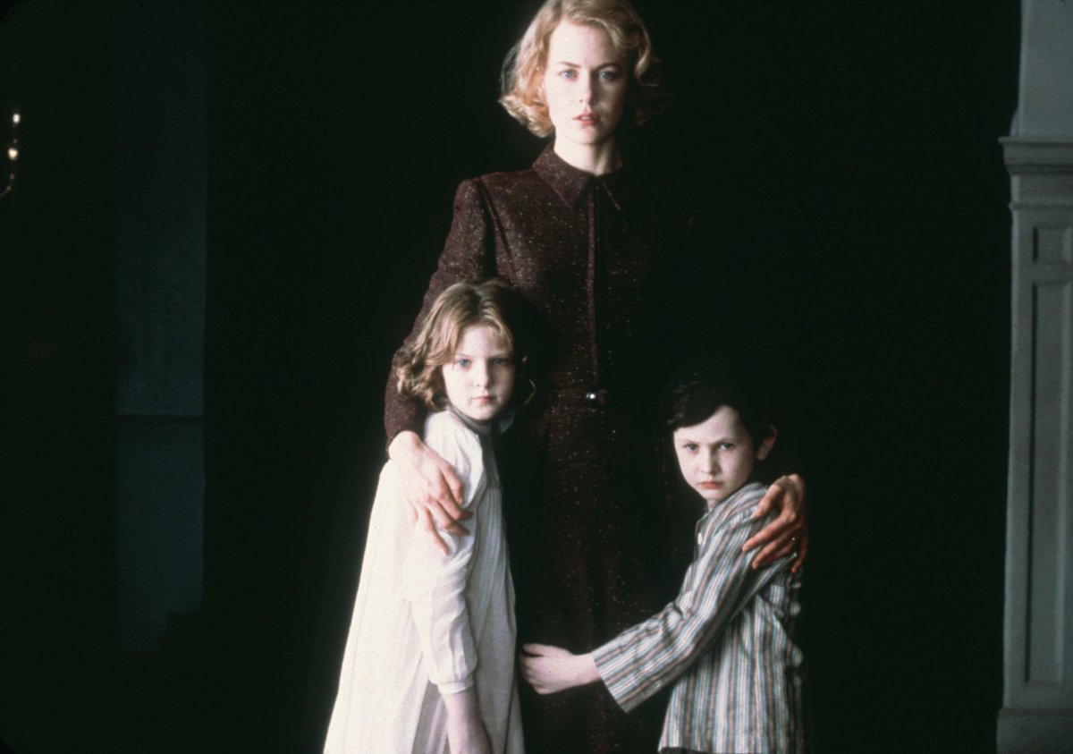 "The Others," "Hellraiser," "The Night of the Hunter," and more. All the horror remakes announced this week, whether you like it or not: bit.ly/2ww7LrK