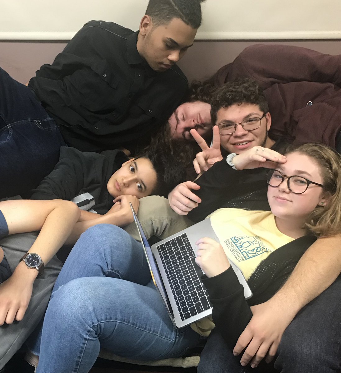 i miss my friends: a thread
