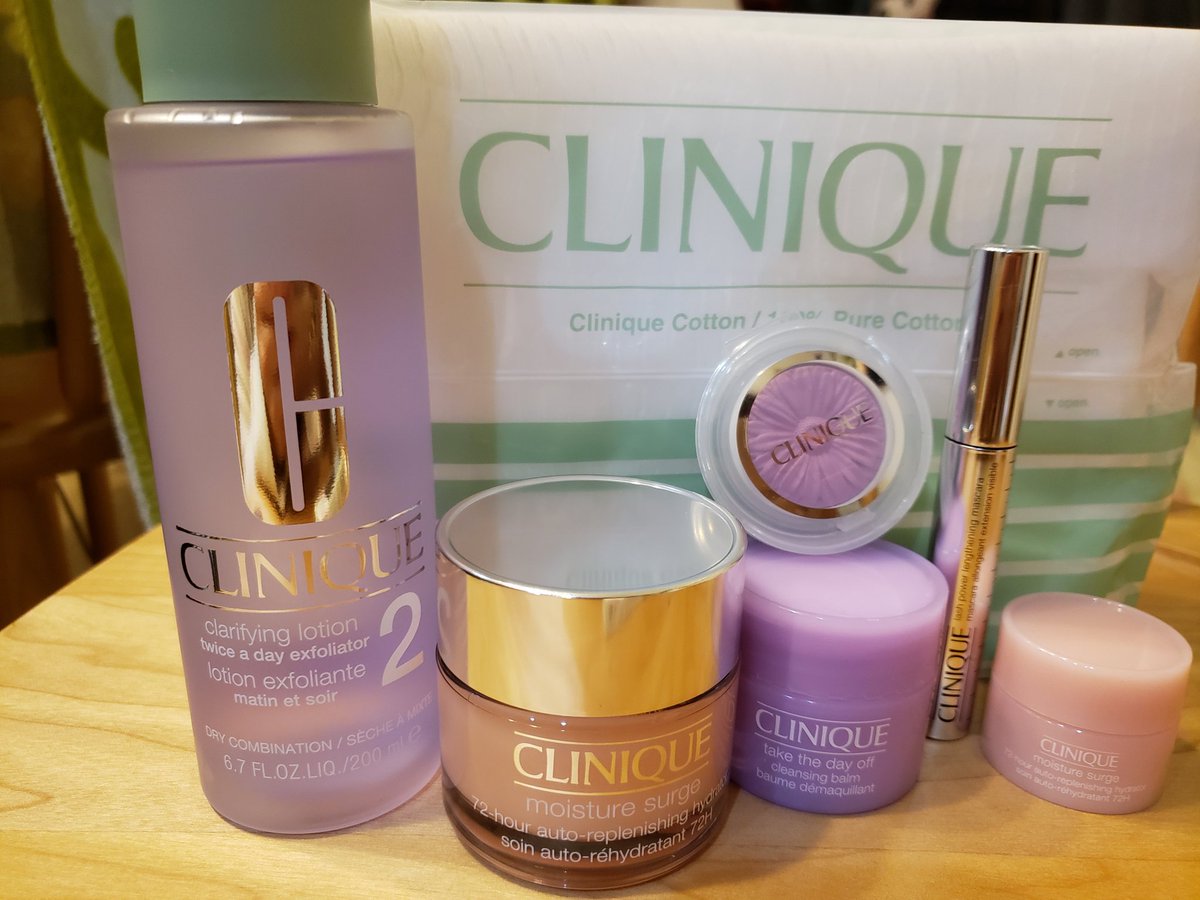 ことひな 橘裕先生待ってます V Twitter 高島屋が休館で ついポチッてしまったコレが届いたんで 夜中に開けて試してしまった 別で Not クリニーク 買ってあったはずのチークブラシ どこにいれたかわからなくなっちゃったんだけど チークポップどうやって使おう