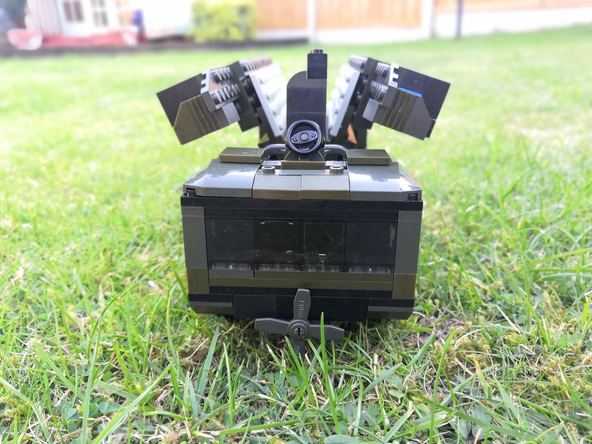 If ya know what it's supposed to be lol it's not too badz made from scratch this afternoon #LockdownBoredom #Lego