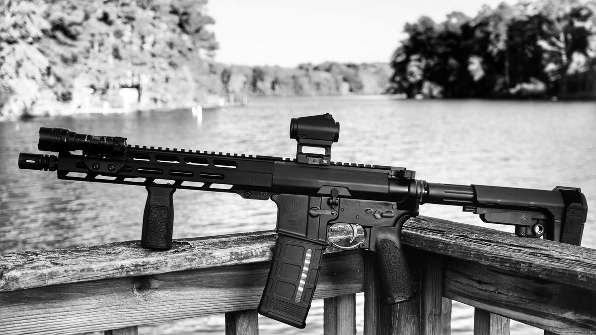 Mrgunsngear's tweet photo. The @primaryweapons MK111 Pro pistol hanging out on the dock πΊπΈ
@VortexOptics Crossfire II
@Streamlight RM1 in a @BravoCompanyUSA MLOK mount
#pws #primaryweaponssystems #mk #mk111 #pro #mrgunsngear #longstroke #longstrokepiston #streamlight #vortex #sba3 #brace https://t.co/G0LGdtuvYs