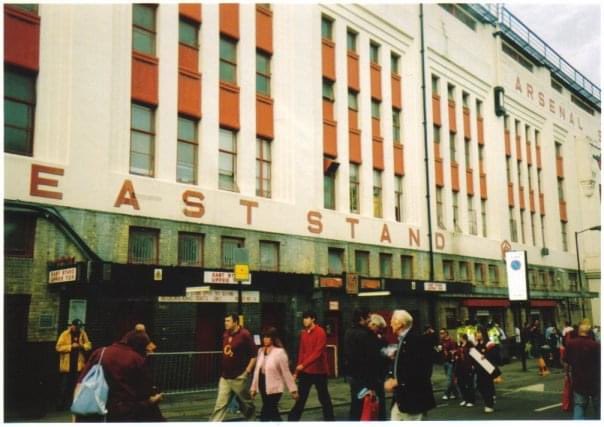 Got bored and went through some old photos.Last ever game at Highbury. Ian Wright playing it all down as usual...