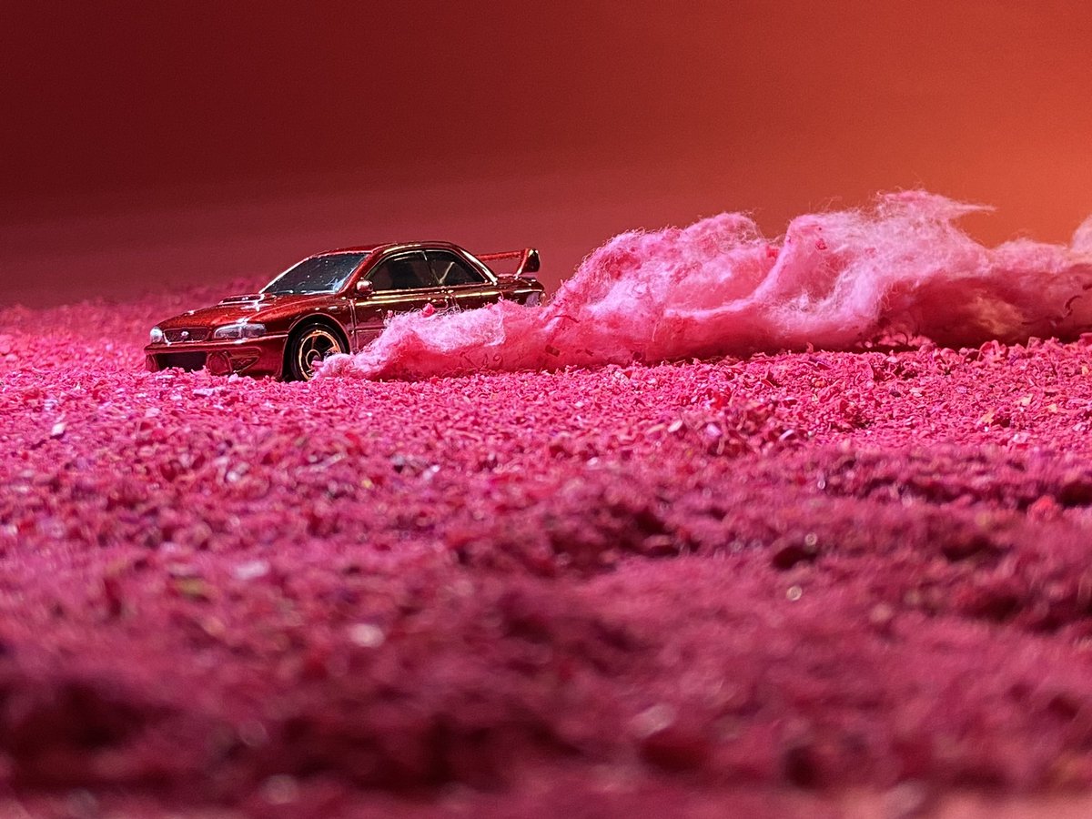 CRCavazos's tweet photo. First set
#subaru #hotwheels #impreza #subaru22b #sti #subarusti #hotwheels #redcarsgofaster #diecastdaily https://t.co/xAJ6I5MK06