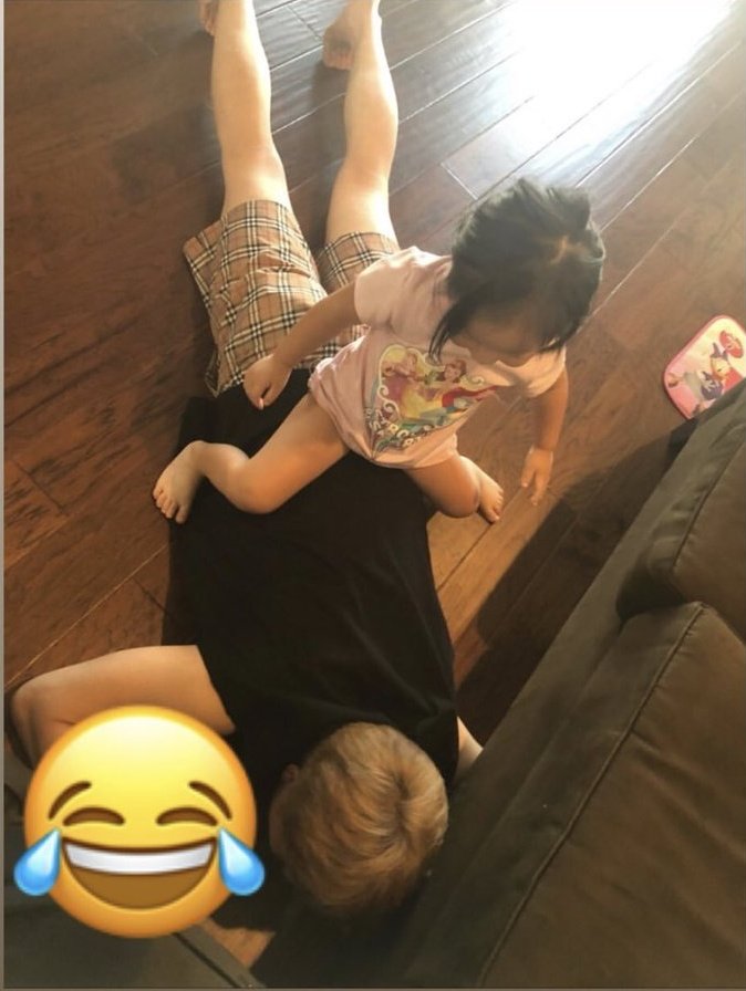 😂