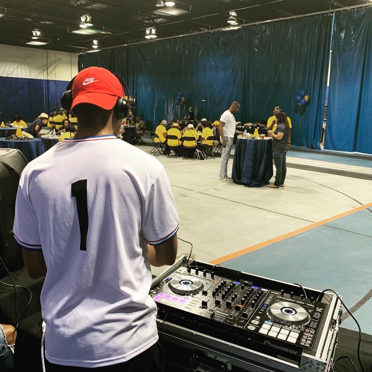 MxcMade's tweet photo. We DJ Special Events 🏆

Visit https://t.co/hmMAek3OyD and book us today! 
#MacMade #MMEnt #DJ #Host #Party #Brand #Marketing https://t.co/rM79wpTt0R