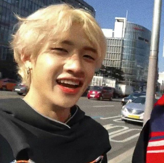SKZEEQUARE's tweet photo. =) Chan wallpaper.

- fav if you liked
- rt if you saved

#StrayKids #CHAN https://t.co/8aJsTjPrsV