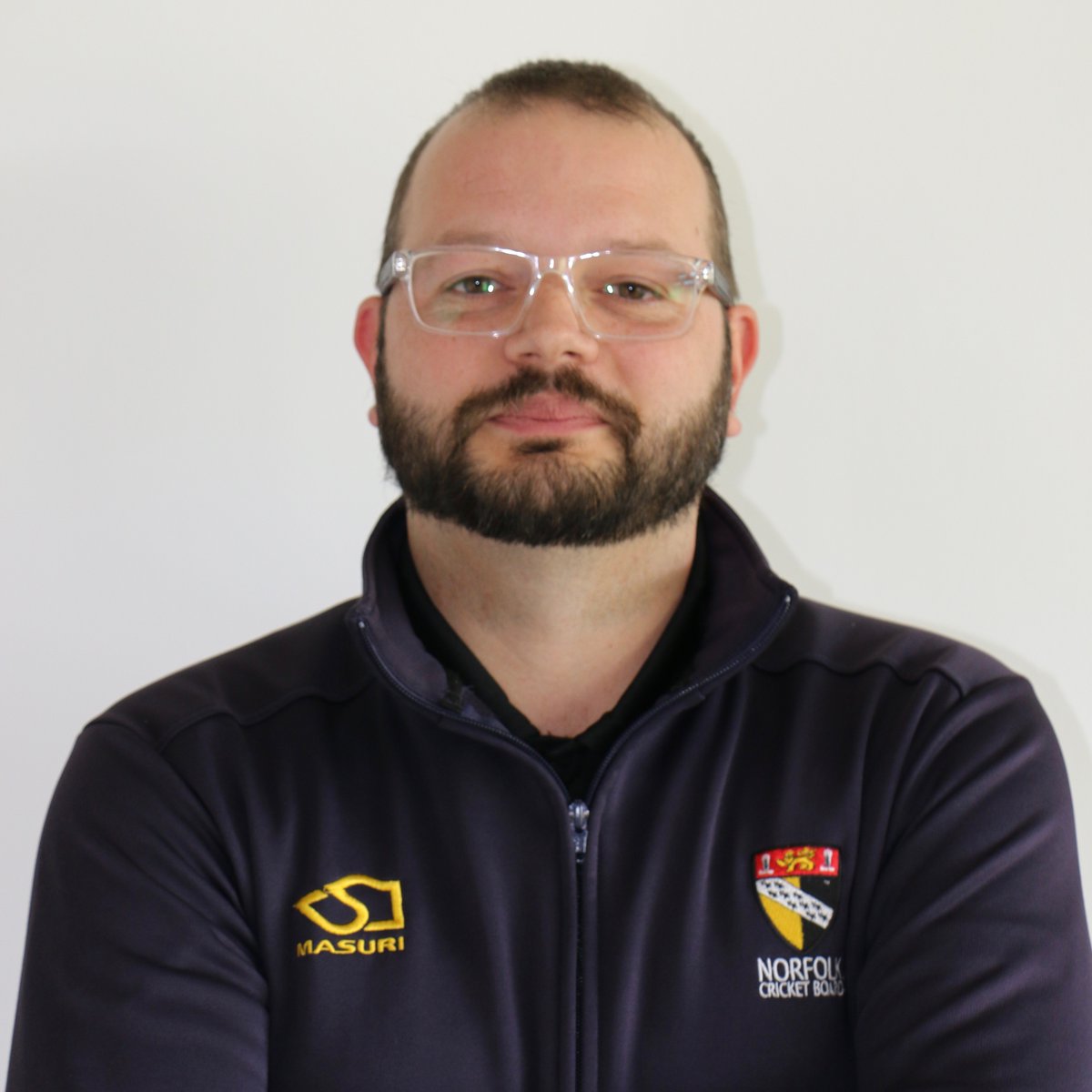 NorfolkCricket's tweet photo. Following on from @peteminns93  NCB Employee Profile yesterday...Today's Employee is the latest addition to the NCB Team and fitting on very well. 

Today we introduce @seeko83 - NCB Community Coach 

#hairtodaygonetomorrow #alwaysdelivers #diblybobly #PostmanPat https://t.co/hFj9fWgusR