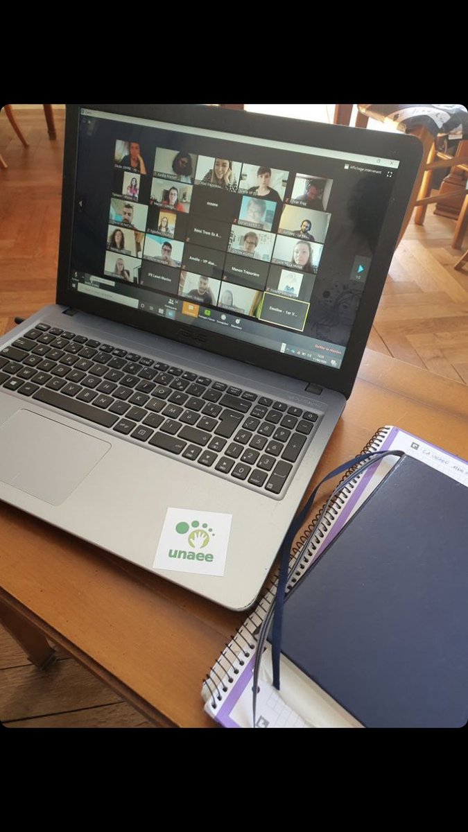 UNAEE's tweet photo. Aujourd’hui, c’était #CA à distance avec l’ensemble des administrateurs de l’#UNAEE.
Au programme :
- Présentation du BDE de La Réunion et de l’ASSAS pour leur adhésion
- Point sur l’ES et notamment la continuité pédagogique liée au #COVID19
- Retour sur le QCVE 💴
@La_FAGE https://t.co/RI9R0bUKzl