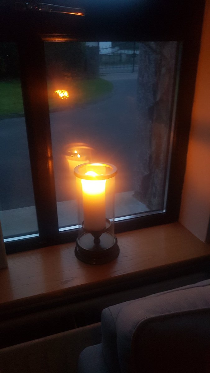 brogansiobhan's tweet photo. #ShineYourLight @GalwayClinic @GUHRads_HSCP @GerHerrick @Eilsmkelly @helencalvey https://t.co/2HnTZS4zLm