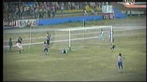 CremaToaLaVida's tweet photo. Amigo crema que gol gritaste más?
1.- El gol de Eduardo Esidio en el partido final con Aurich en el 2000 que nos daba el Tricampeonato
2.- El gol de Chemo play Off de 1999
3.- El Gol del Betito Carranza 2000 
4.- gol de Roberto Martínez 1995 https://t.co/AOlY2oBnVB