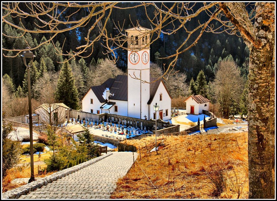 CollinadiFA's tweet photo. Con Un Fortissimo Abbraccio Auguro a Tutti Voi Una Buona Pasqua ❤️ https://t.co/g5XWuKp5O7