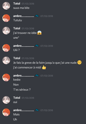 Alors lui, c'était carrément violent par moments. M'insulte de "grosse pute" ou "salope", me demande des nudes sans cesse et dit "si tu le fais pas c'est que tu m'aimes pas", menace de se foutre en l'air et de se barrer de Discord qd je m'énerve... Trop de trucs à dire.