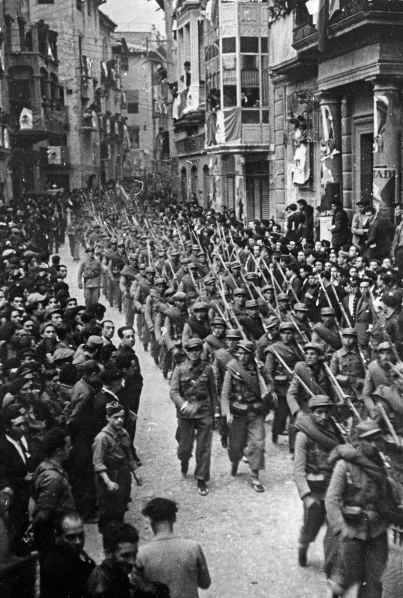 The Republicans grew impatient with the delays. They dispatched a force of 8,000 political police and left-wing militiamen to the city to seize the ammunition. Toledo was isolated from the main rebel force in Morocco and the Republicans expected an easy propaganda victory.