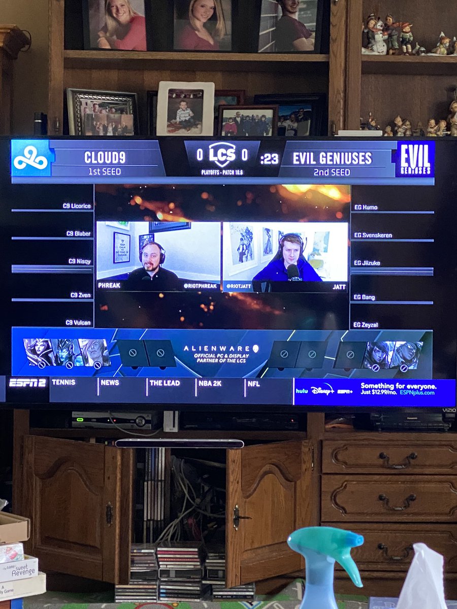 MyyNameIsJefff's tweet photo. Interested in what I stream? Tune into ESPN2 right now to watch the LCS SEMIFINALS PLAYOFFS of C9 vs EG! #esports #proscene https://t.co/9OcCA6wwrM