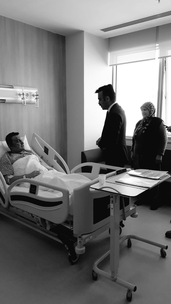 Gürbulak saldırılarında bir çok mesai arkadaşımız yaralandı. Gümrük Muhafaza Teşkilâtı bizimle beraber gece gündüz çalışan diğer Ticaret Bakanlığı personelinin her zaman yanındadır. Ticaret Bakanlığının diğer birimleriyle  #gümrükmuhafazanöbette