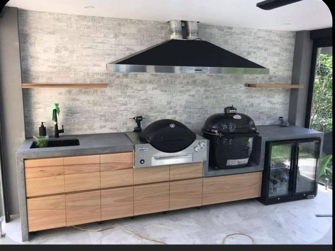 16. Which outdoor kitchen and braai area are you going for?