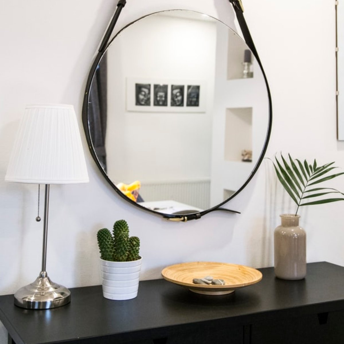 FastframeFO's tweet image. Mirrors can really change the look of a room!